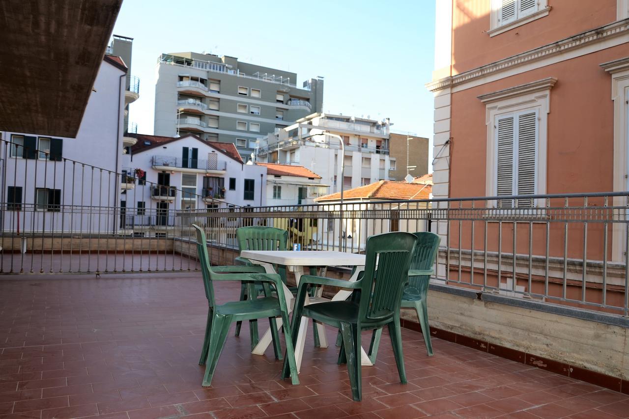 Hotel Antares Garni Giulianova Eksteriør bilde