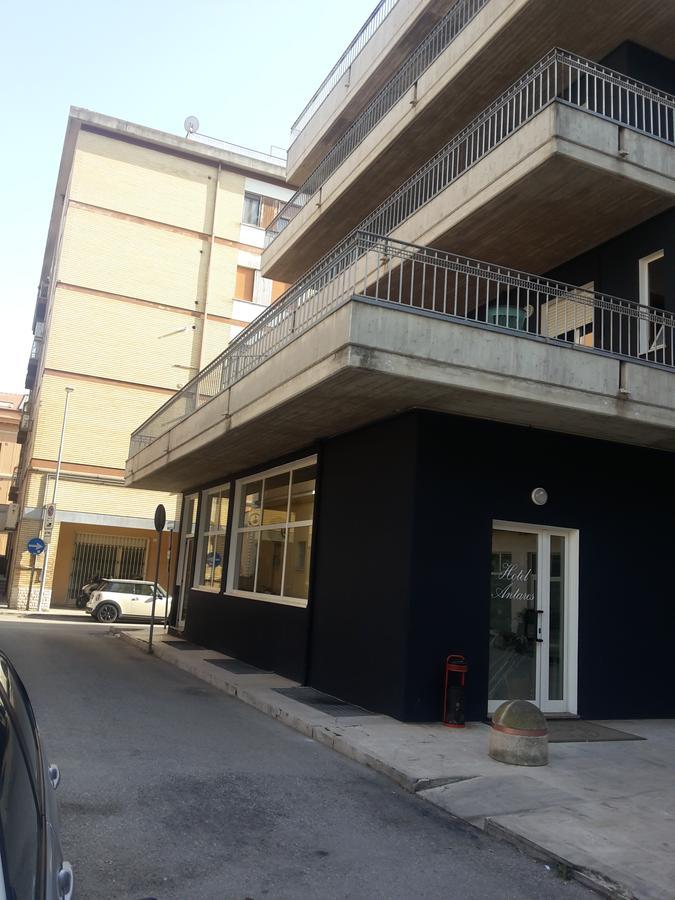 Hotel Antares Garni Giulianova Eksteriør bilde